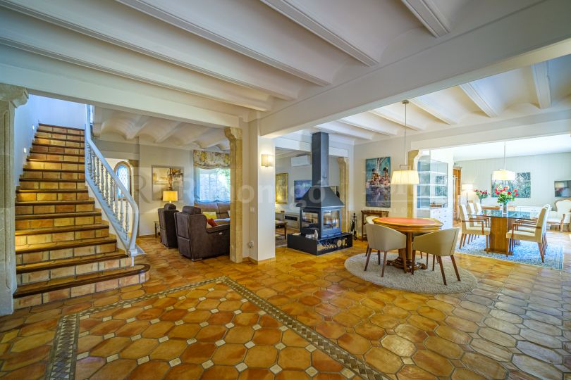 Elegant property in the prestigious area of ​​Puig Molins, Jávea