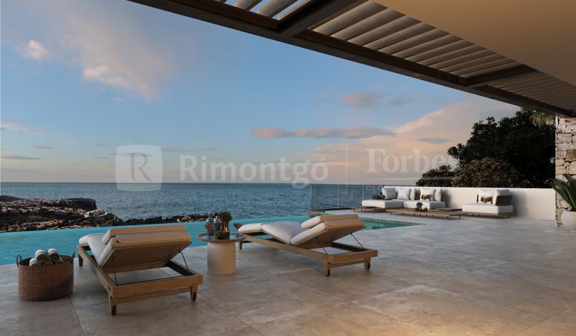 Luxury villa with sea views in Cumbre del Sol, Benitachell