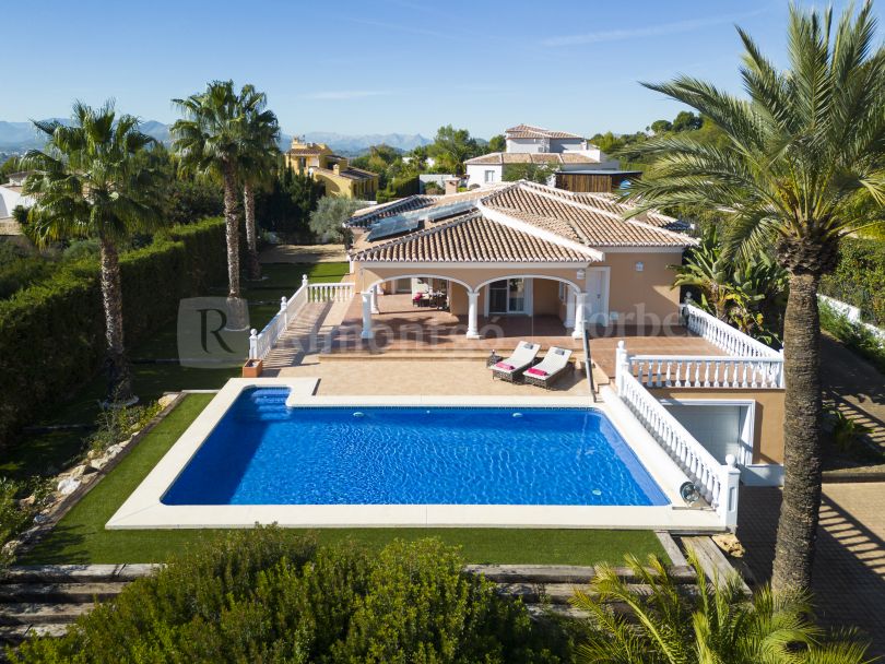 Villa with views of Montgó in Jávea, Alicante