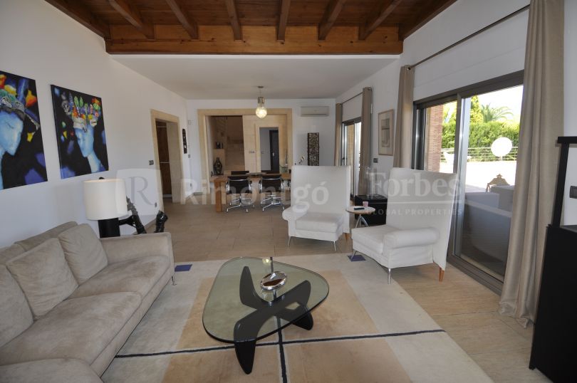 Spacious villa with panoramic views in Puerta Fenicia, Jávea (Alicante)