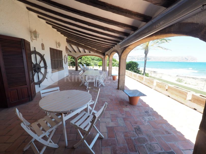 Beachfront villa for sale in the Arenal, Javea.