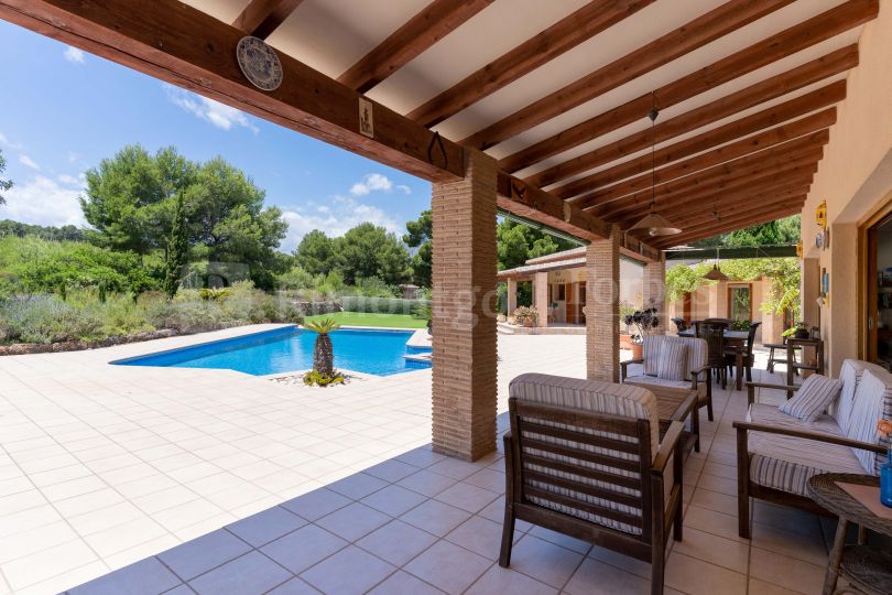 Villa with terrace areas and large pool for sale in La Plana, Jávea.