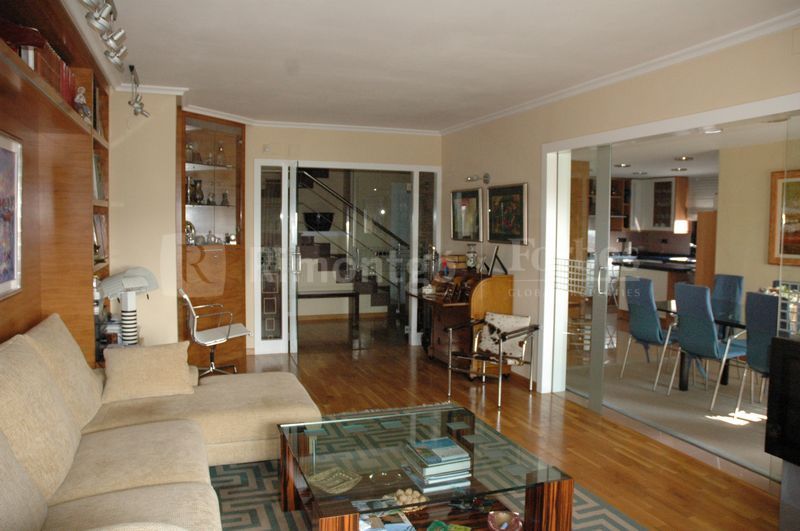 Beautiful apartment located in one of Castellon's best residential areas.