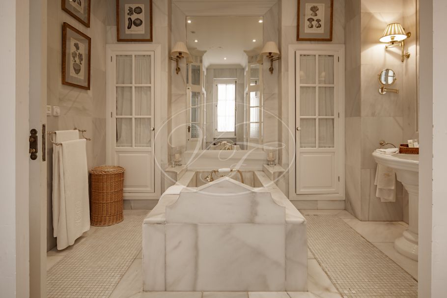 Palacial Country Estate in Andalusia, Seville