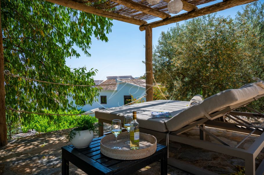 Stunning Renovated Spanish Cortijo with Guest House, Granada