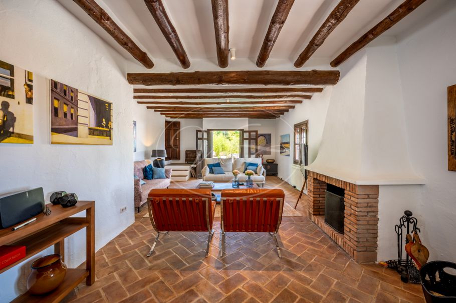 Stunning Renovated Spanish Cortijo with Guest House, Granada