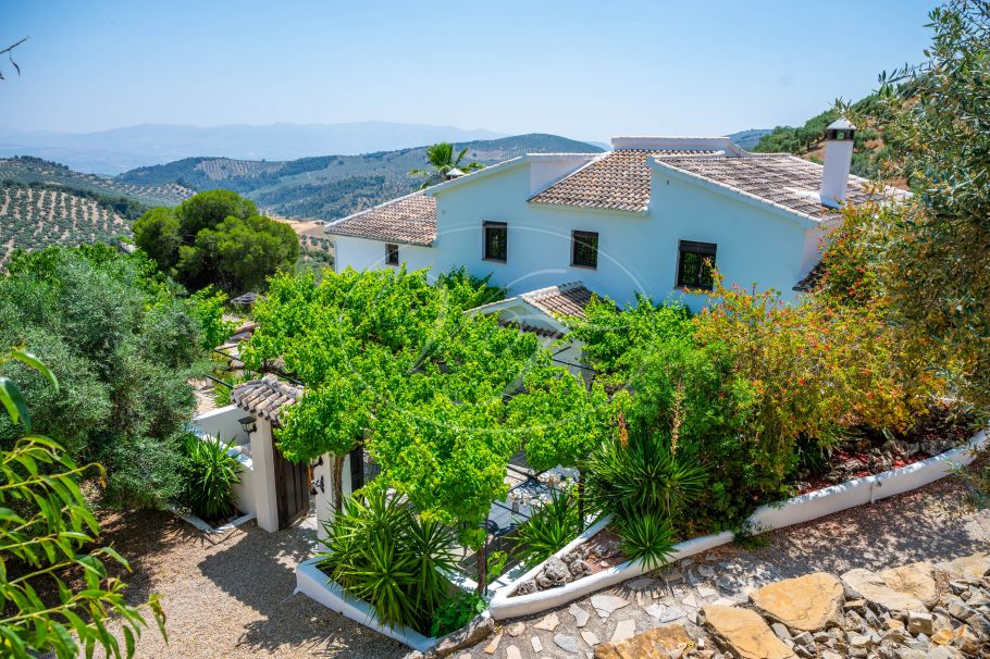 Stunning Renovated Spanish Cortijo with Guest House, Granada