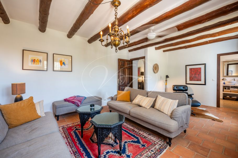 Stunning Renovated Spanish Cortijo with Guest House, Granada