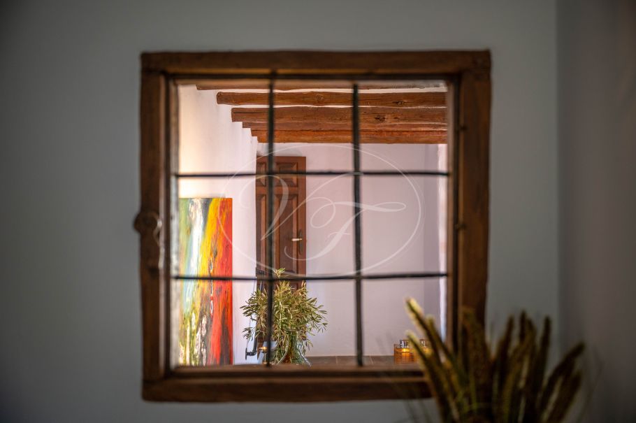 Stunning Renovated Spanish Cortijo with Guest House, Granada