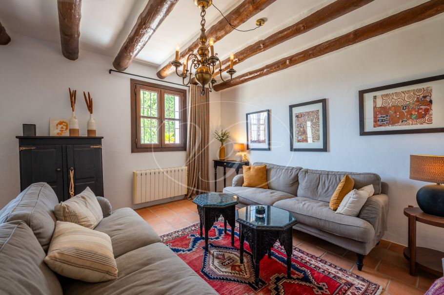 Stunning Renovated Spanish Cortijo with Guest House, Granada