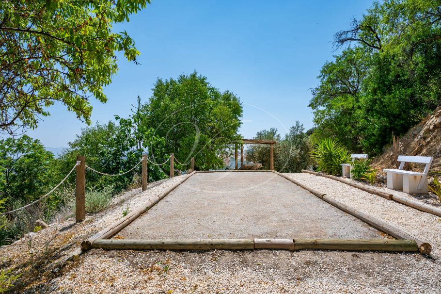 Stunning Renovated Spanish Cortijo with Guest House, Granada