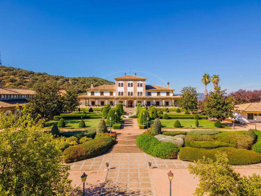 Spectaculair jachtlandgoed met hacienda, Cordoba