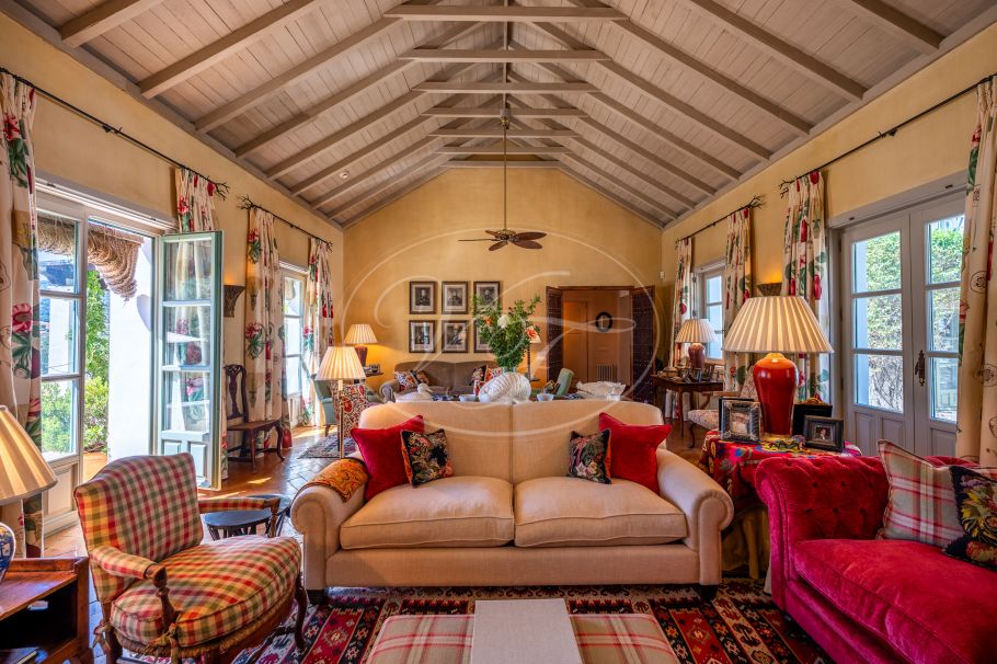 Stunning cortijo on privileged position, Gaucin