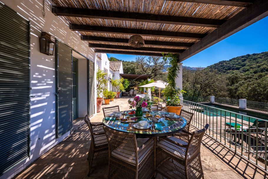 Stunning cortijo on privileged position, Gaucin
