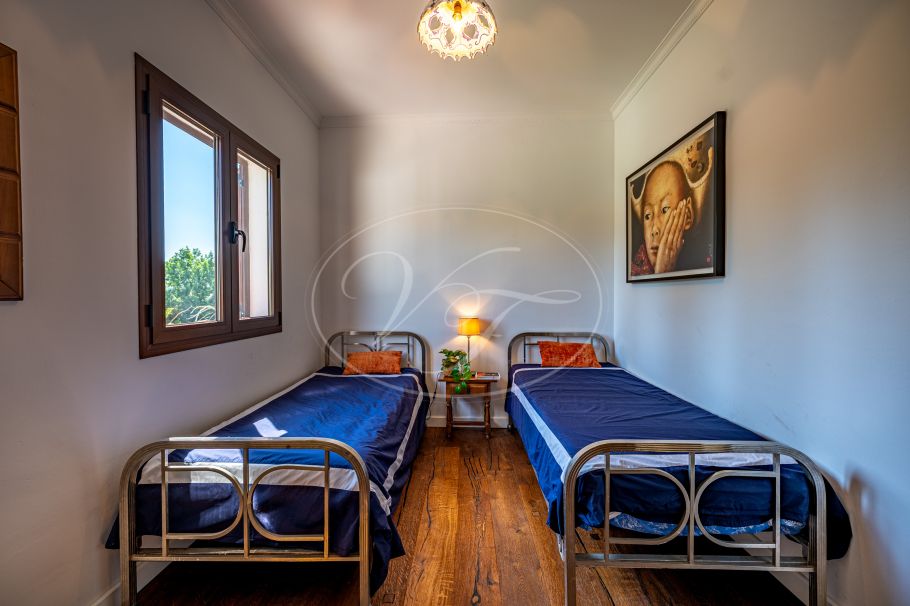 Moderne finca met prachtige tuin en gastenstudio, Ronda