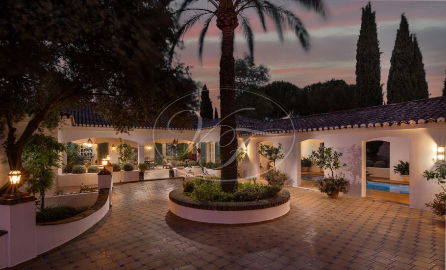 Andalusisch cortijo met gastenverblijf, volledig gerenoveerd, Ronda