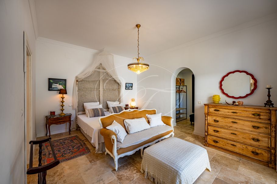 Andalusisches Cortijo mit Gästehaus, vollständig renoviert, Ronda