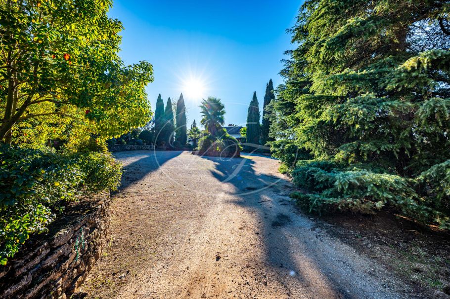 Andalusisches Cortijo mit Gästehaus, vollständig renoviert, Ronda