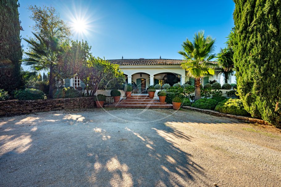 Andalusisches Cortijo mit Gästehaus, vollständig renoviert, Ronda