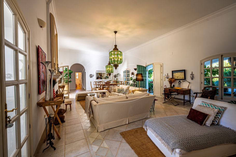 Andalusisches Cortijo mit Gästehaus, vollständig renoviert, Ronda