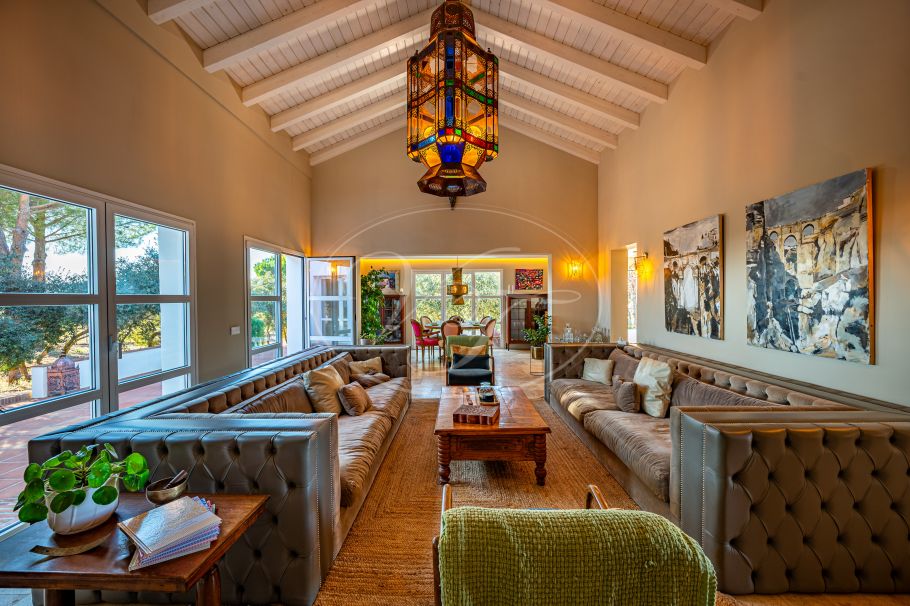 Cortijo Andaluz con casa de invitados, completamente reformado, Ronda