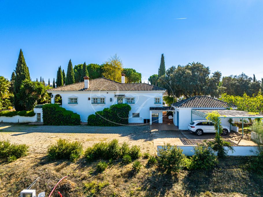 Andalusisches Cortijo mit Gästehaus, vollständig renoviert, Ronda