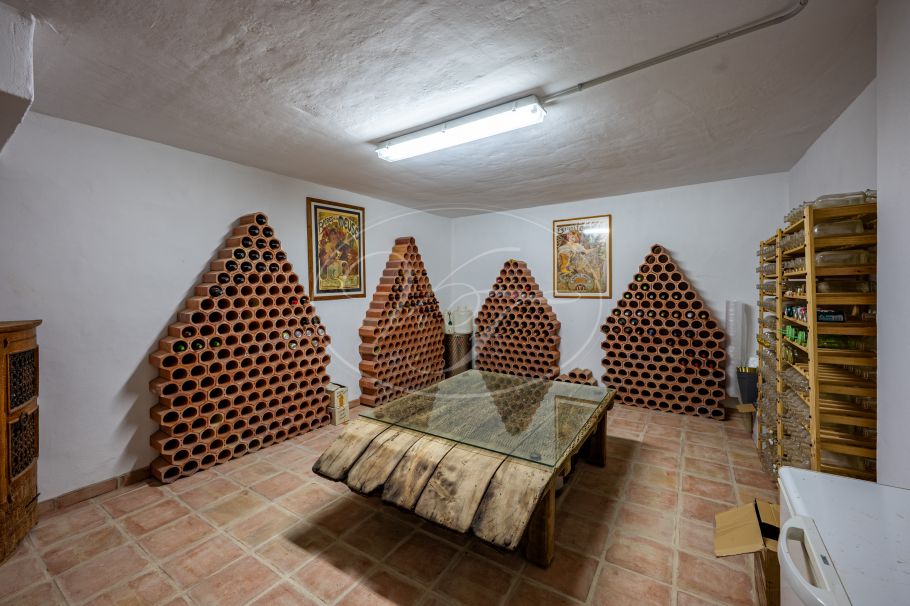 Beautiful Andalusian Finca With 2 Guesthouses, Almogia