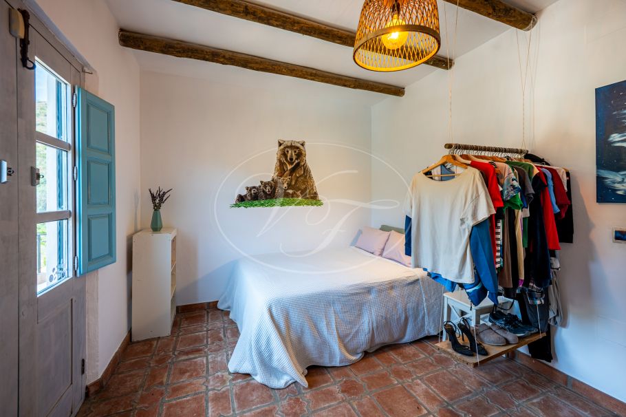 Beautiful Andalusian Finca With 2 Guesthouses, Almogia