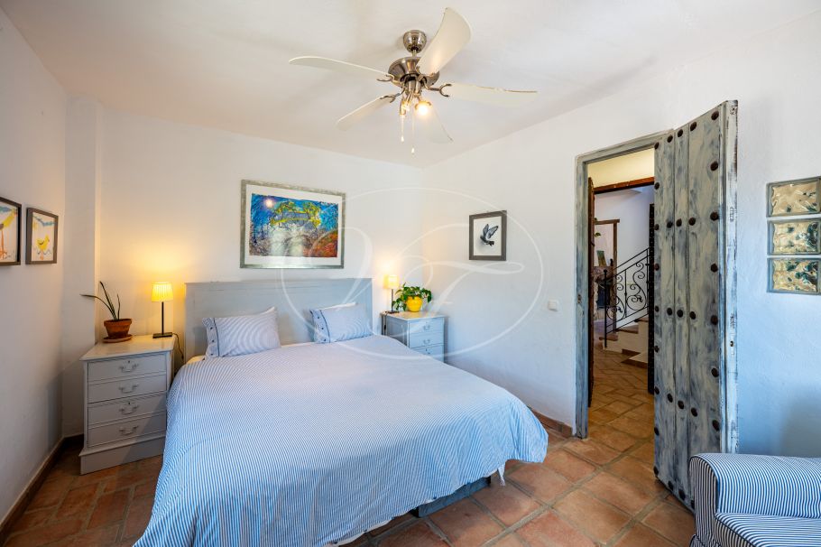 Beautiful Andalusian Finca With 2 Guesthouses, Almogia
