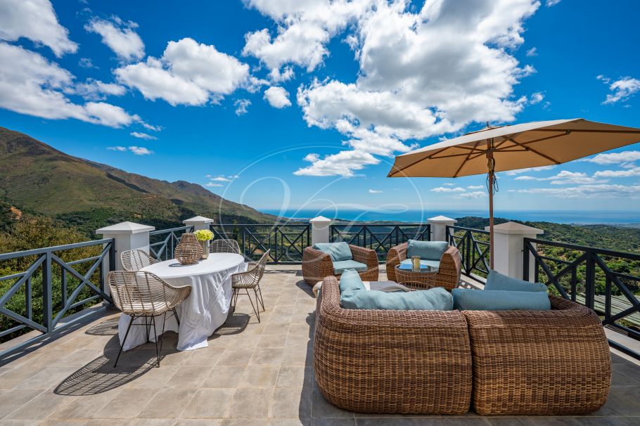 Spectacular Country House with Panoramic Sea Views, Casares