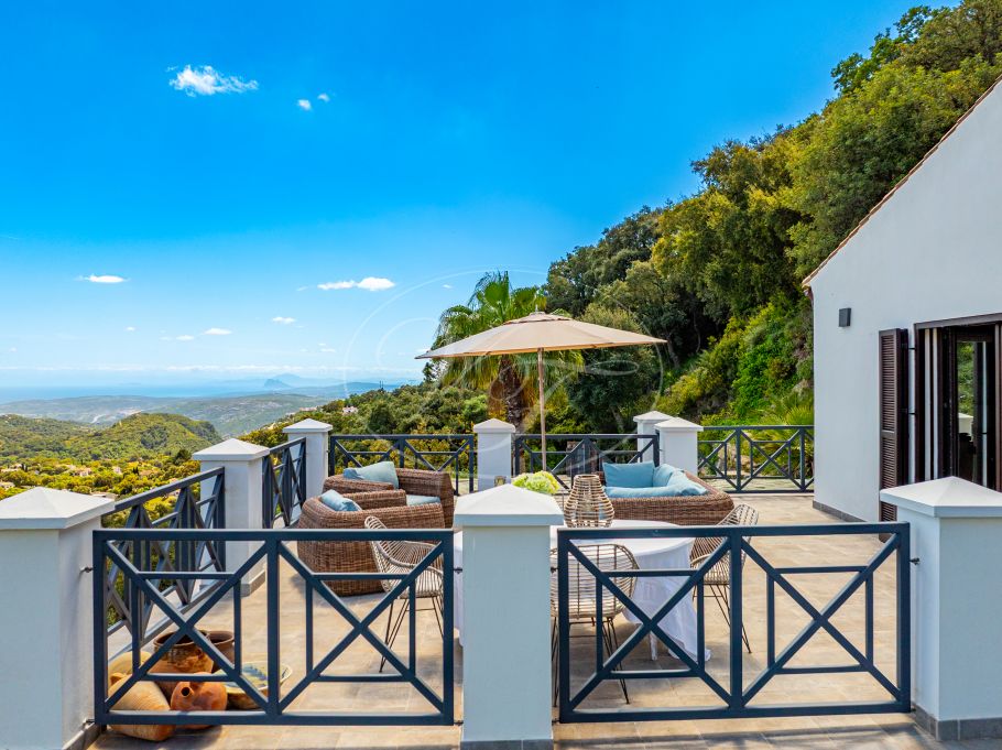 Spectacular Country House with Panoramic Sea Views, Casares