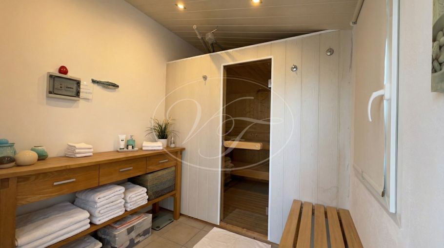 Quality Country Villa in the mountains, Guaro