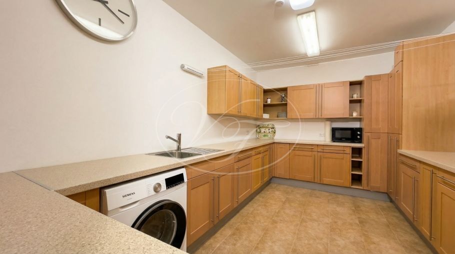 Quality Country Villa in the mountains, Guaro