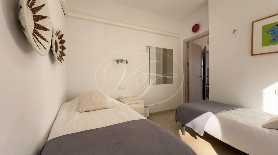 Quality Country Villa in the mountains, Guaro