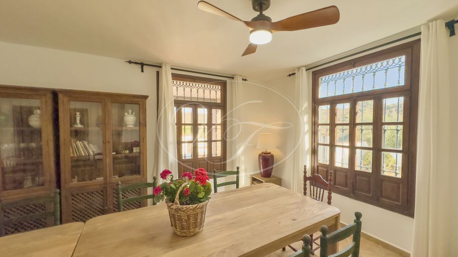 Retreat in de bergen met panoramisch uitzicht, Malaga