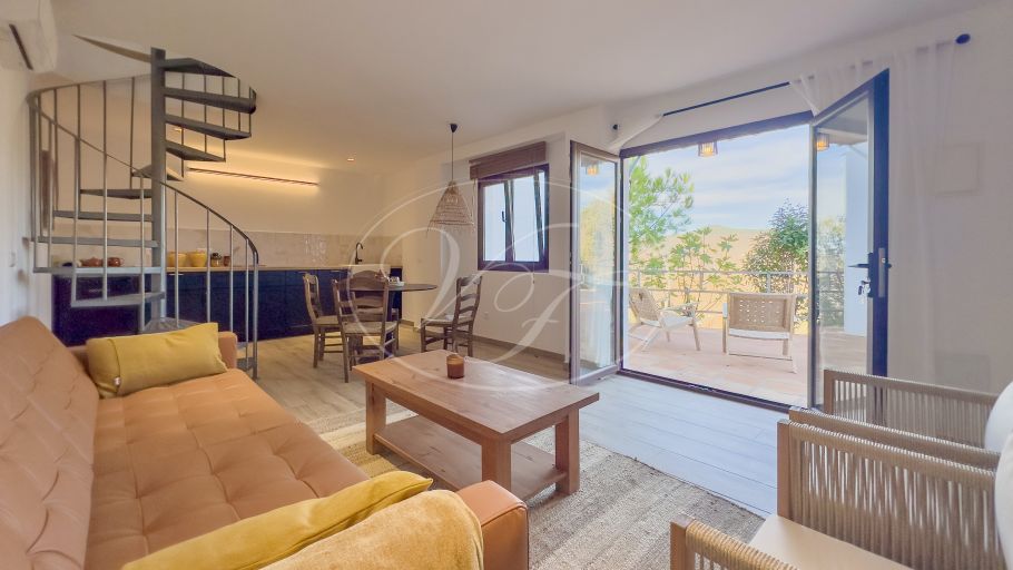 Retreat in de bergen met panoramisch uitzicht, Malaga