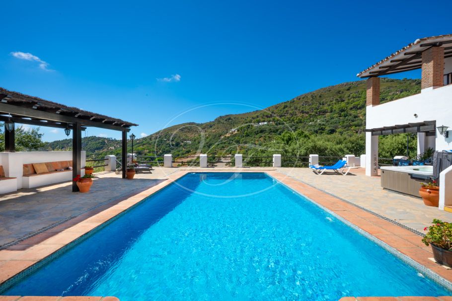 Finca mit Gästehaus und Meerblick, Casares