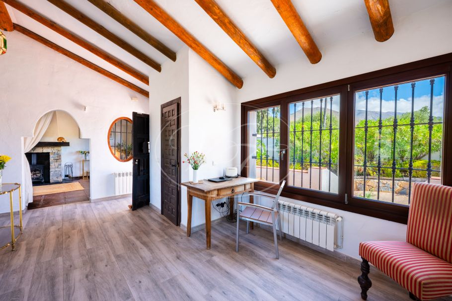 Finca mit Gästehaus und Meerblick, Casares