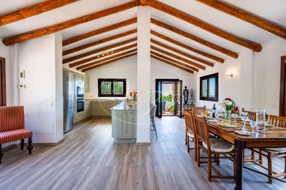 Finca mit Gästehaus und Meerblick, Casares