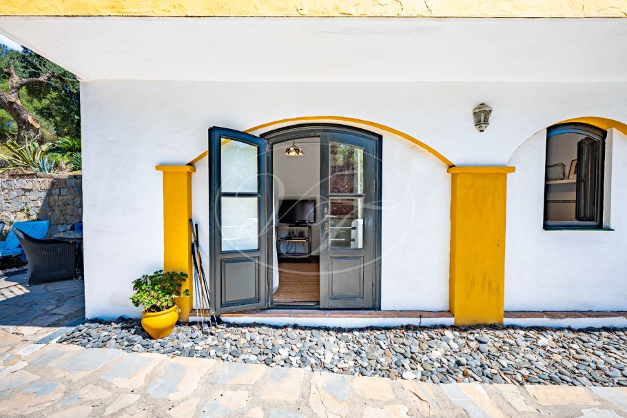 Finca mit Gästehaus und Meerblick, Casares