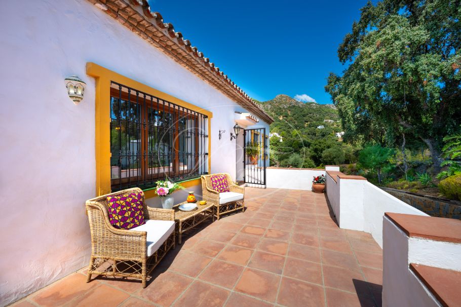 Finca mit Gästehaus und Meerblick, Casares