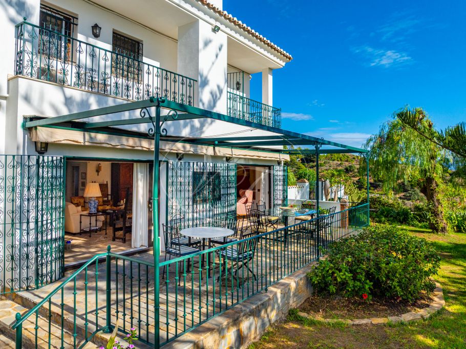 Einzigartige klassische Villa, Altos de Estepona