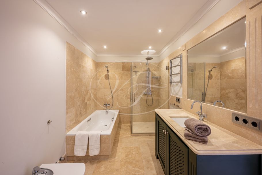 Immaculate Country Villa with sea views, Los Reales - Sierra Estepona