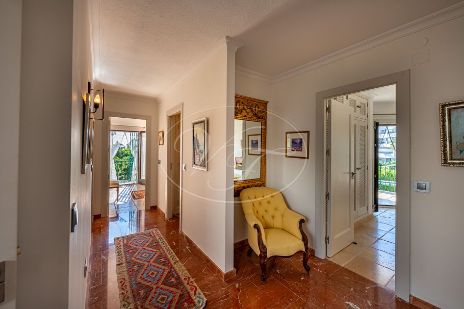 Einzigartige klassische Villa, Altos de Estepona