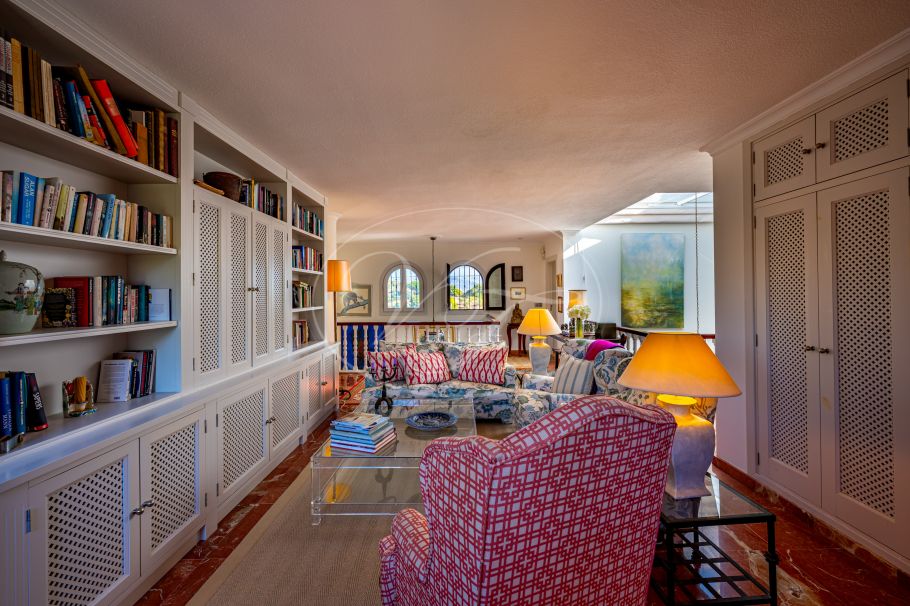 Einzigartige klassische Villa, Altos de Estepona