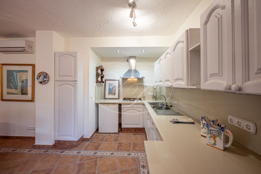 Immaculate Country Villa with sea views, Los Reales - Sierra Estepona