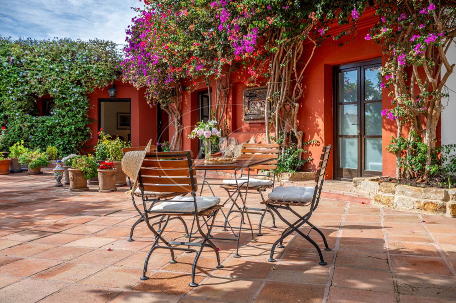 Immaculate Country Villa with sea views, Los Reales - Sierra Estepona