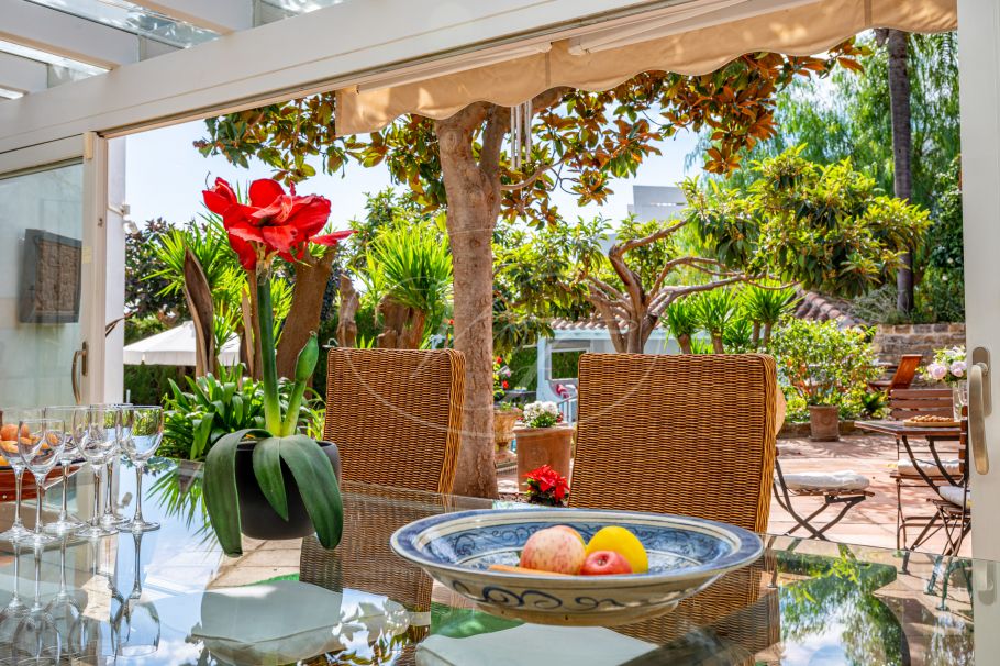 Einzigartige klassische Villa, Altos de Estepona