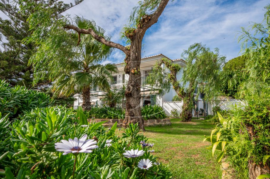 Immaculate Country Villa with sea views, Los Reales - Sierra Estepona