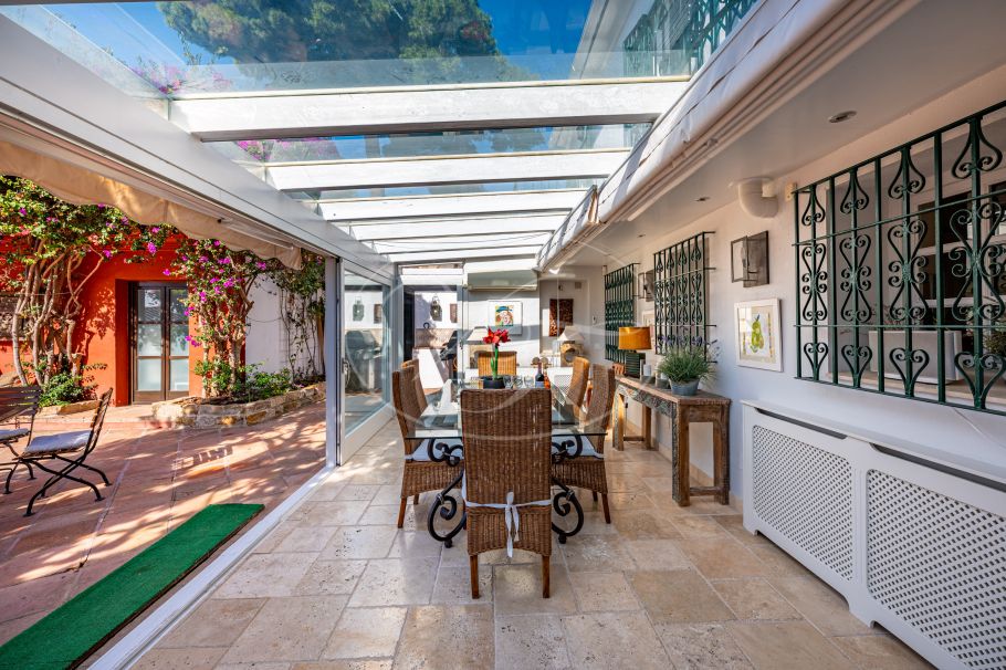 Einzigartige klassische Villa, Altos de Estepona